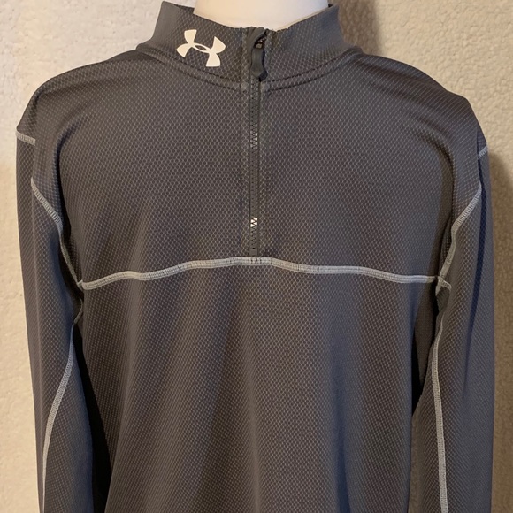 Under Armour 1/2 Zip Pullover - Picture 1 of 1